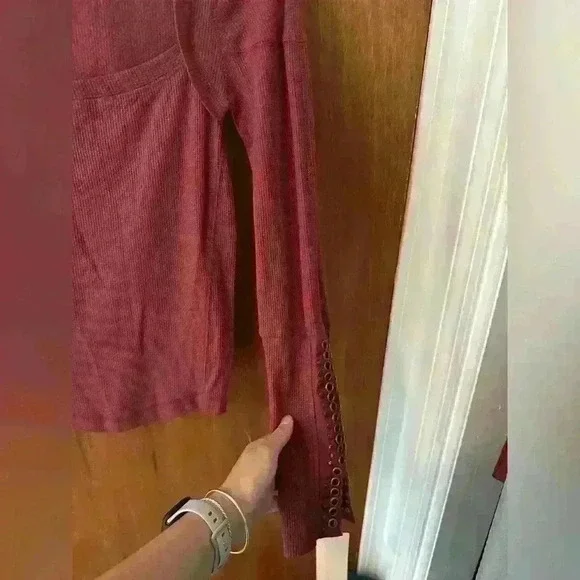 Free People A Little Unruly Top in Red Jasper Size Small - Picture 8 of 10